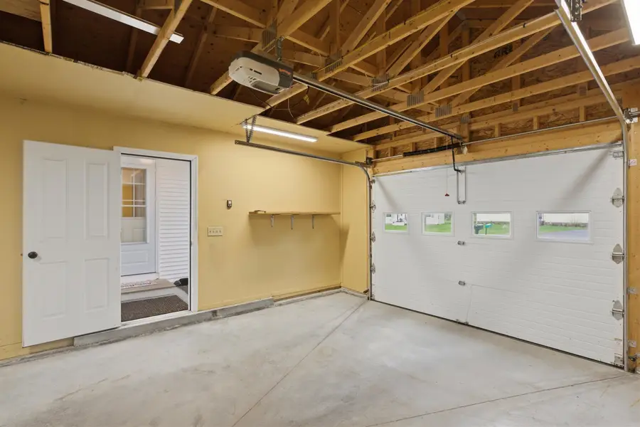 105 Albe Drive, Bennington, VT 05201 - #2