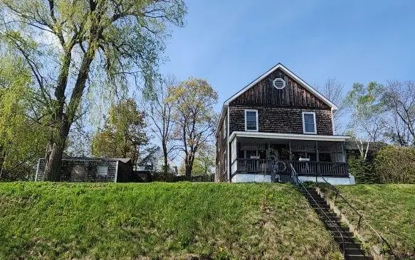 5 Guilmette Street, Berlin, NH 03570 - #1