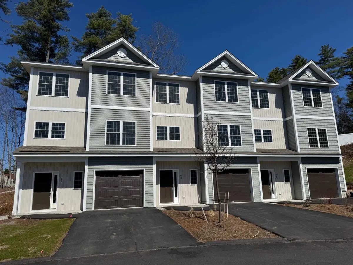 6A Dearborn Circle, Goffstown, NH 03045 - #1
