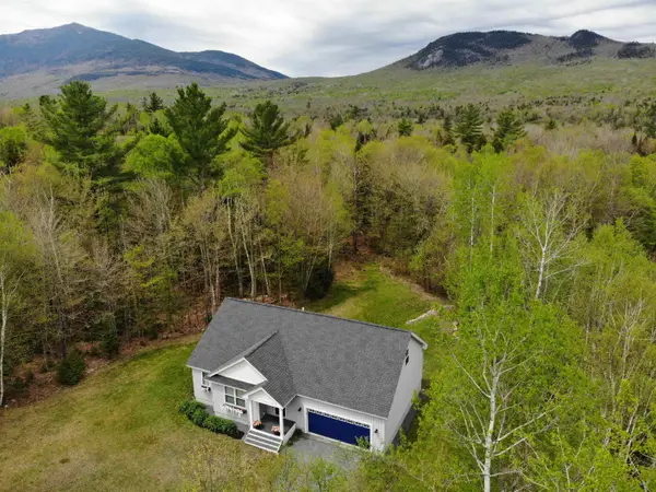 8 Mount Carter Drive, Gorham, NH 03581