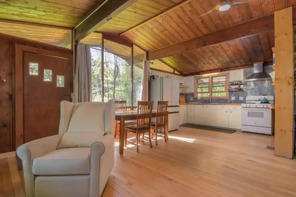 1310 Clif Reynolds Road, Cambridge, VT 05464