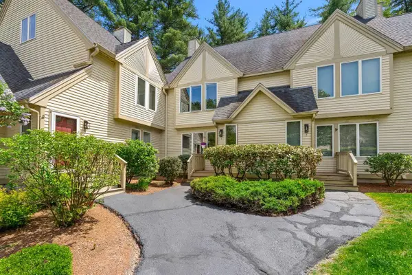5 Westminster Drive, Nashua, NH 03064