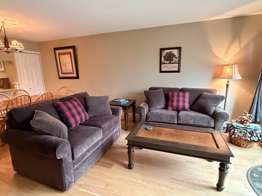 3 Windsor Hill Way #D33, Waterville Valley, NH 03215 - #2