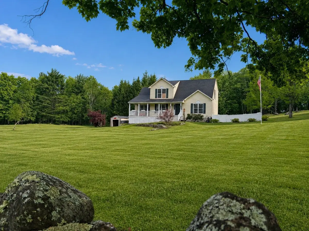 120 South Road, Deerfield, NH 03037 - #1