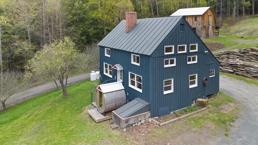 278 Spring Road, Tunbridge, VT 05077 - #2