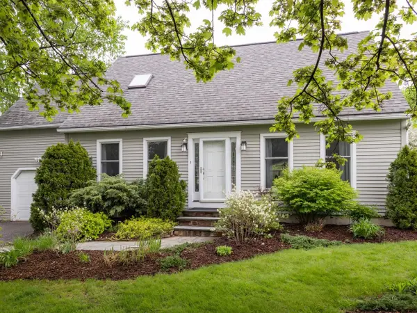 113 Maplewood Drive, Shelburne, VT 05482