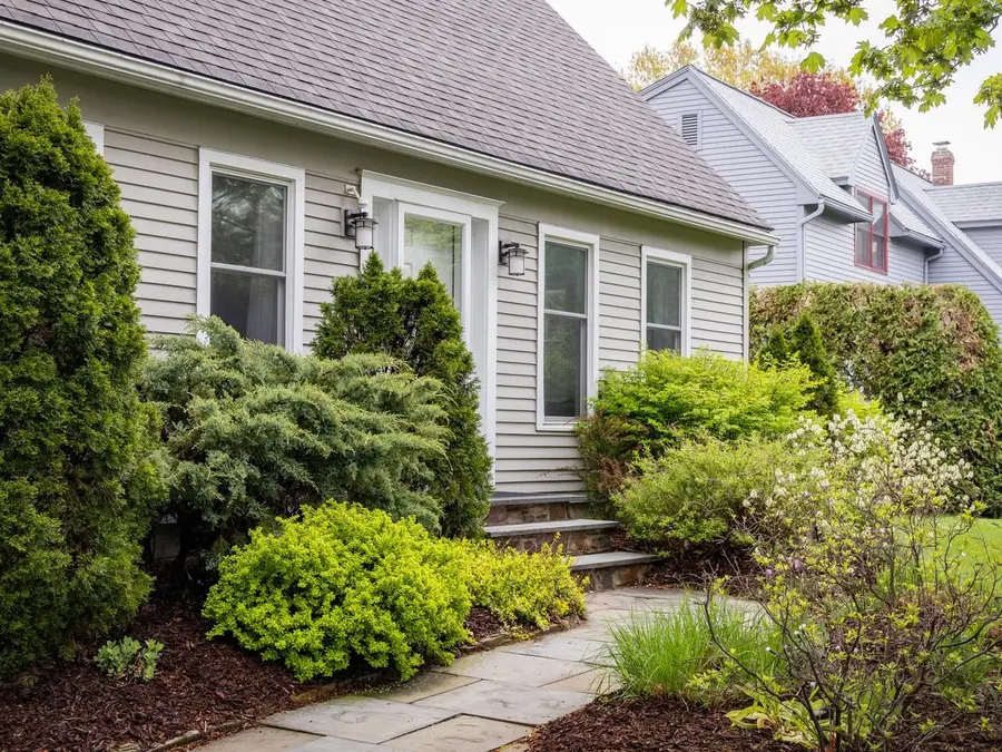 113 Maplewood Drive, Shelburne, VT 05482 - #2