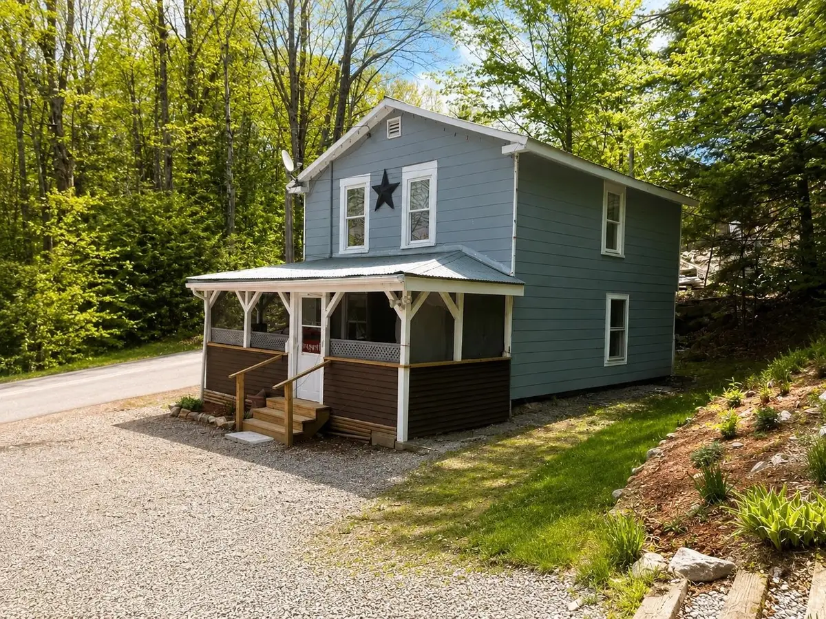 16 Fourth Street, Bristol, NH 03222 - #1