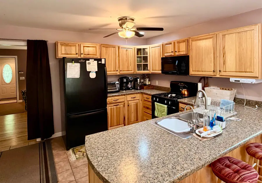 52 Ruth Way, Wilmington, VT 05363 - #3