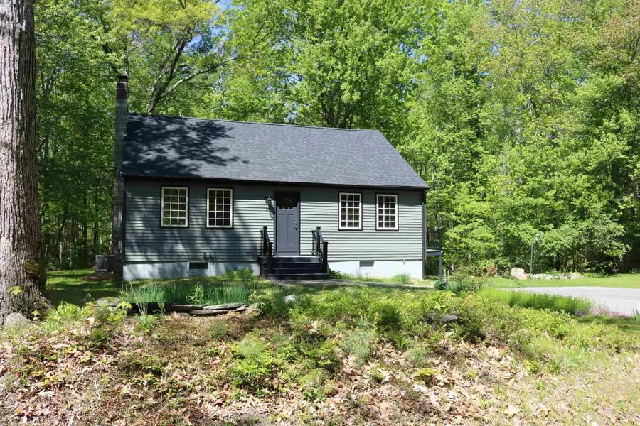 34 Brooks Road, Barrington, NH 03825 - #3