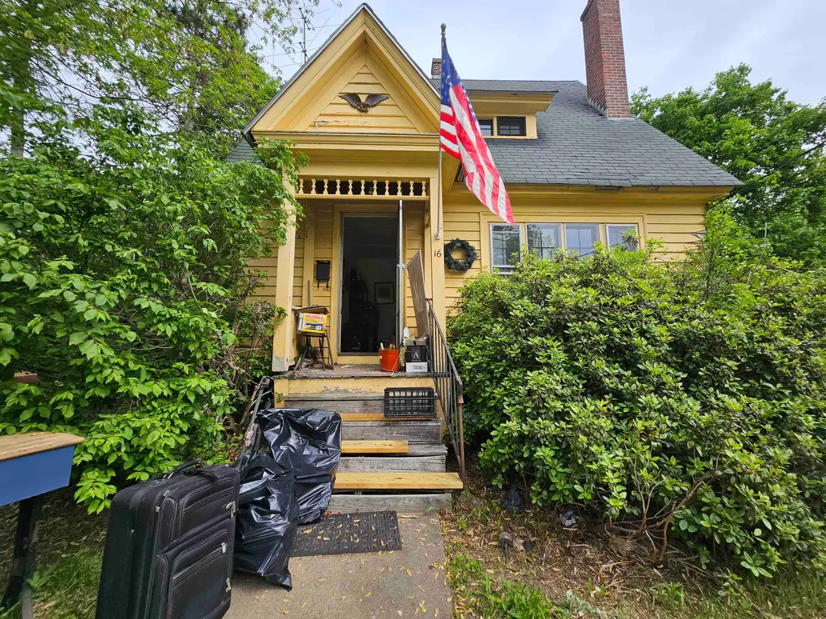 16 Palm Street, Concord, NH 03301 - #1