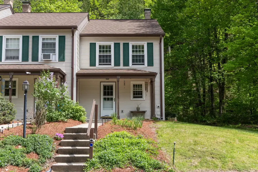 132 Whispering Pines, Colchester, VT 05446 - #2