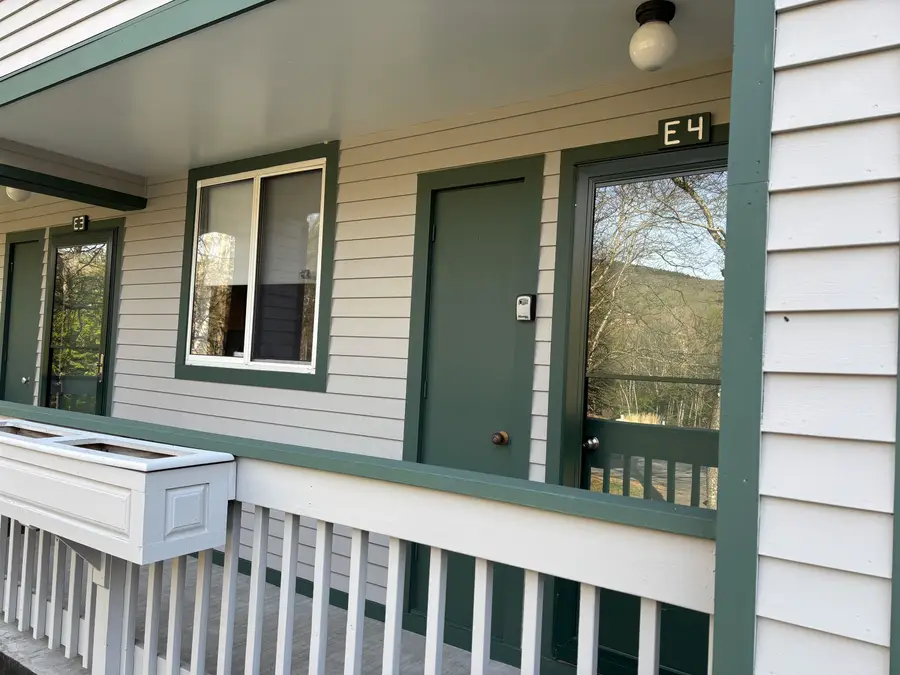 8 Emerson Way #E-4, Waterville Valley, NH 03215 - #2
