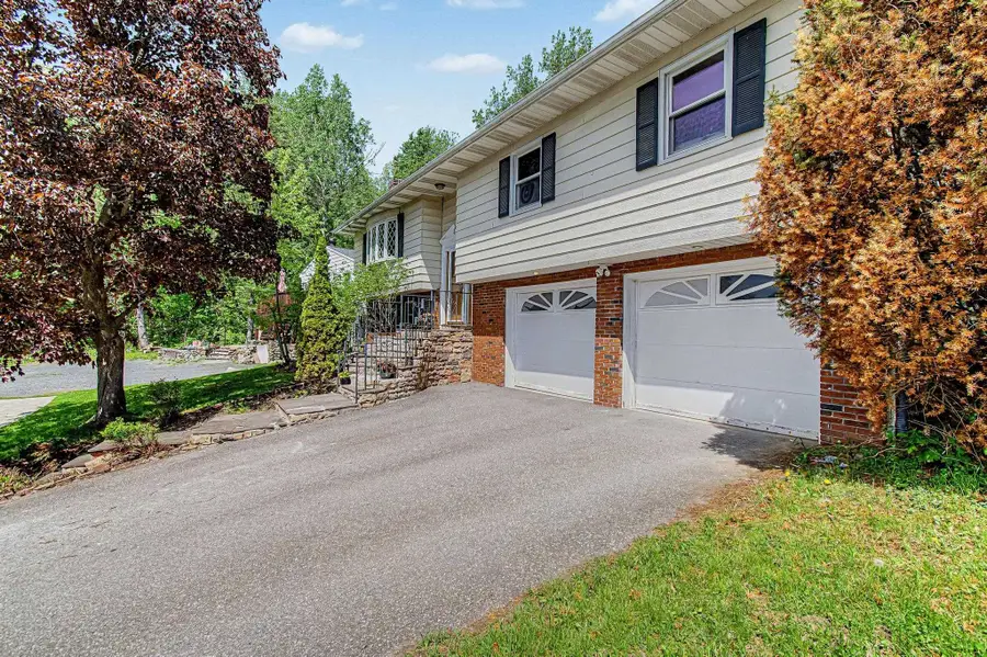 45 Orchard Terrace, Winooski, VT 05404 - #2