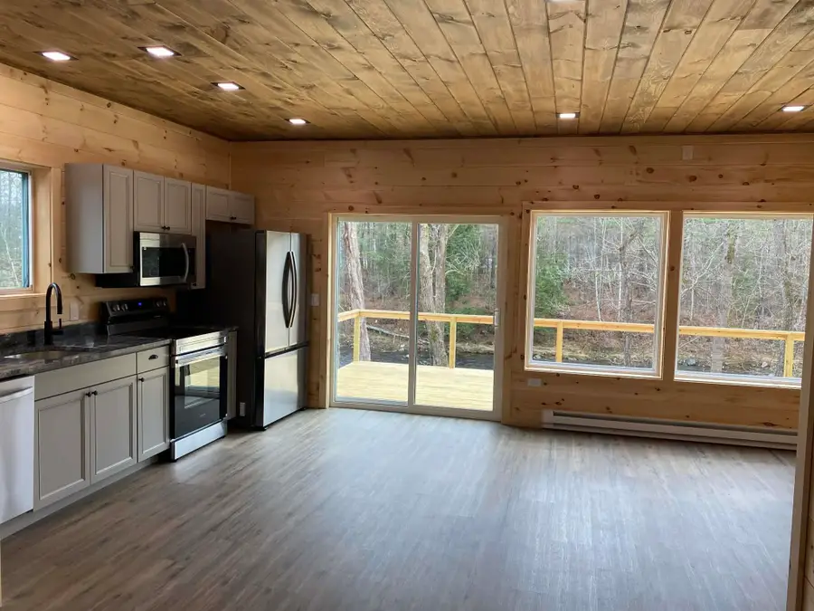 196 Washington Street #Condo Unit 3, Littleton, NH 03561 - #3
