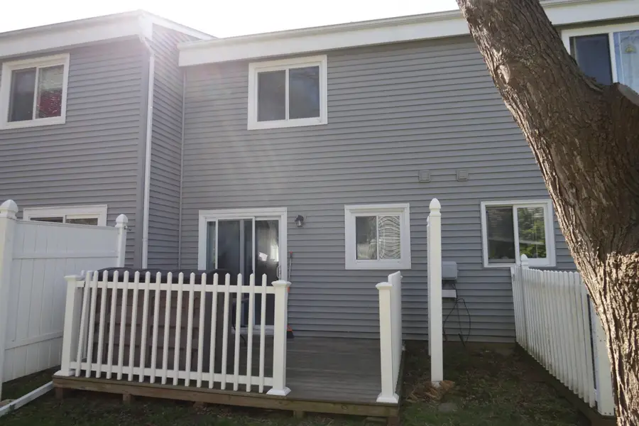 F7 Grandview Drive, South Burlington, VT 05403 - #3