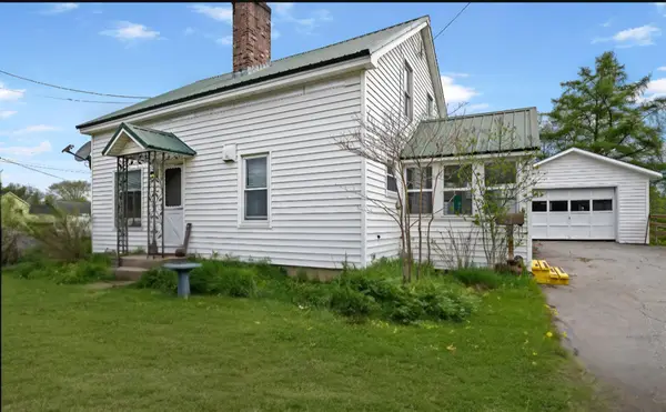 62 Bridge Street, Colebrook, NH 03576