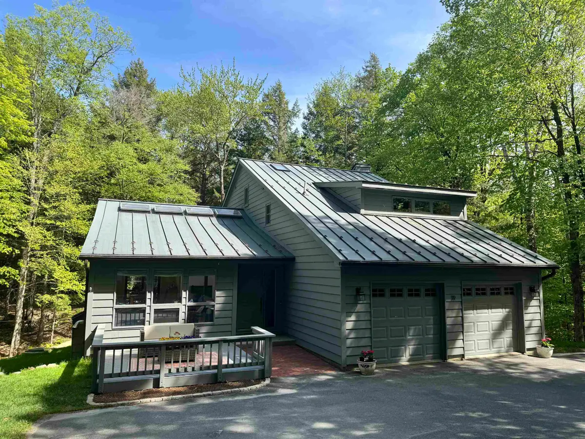 19 Hummingbird Hill, Grantham, NH 03753 - #1