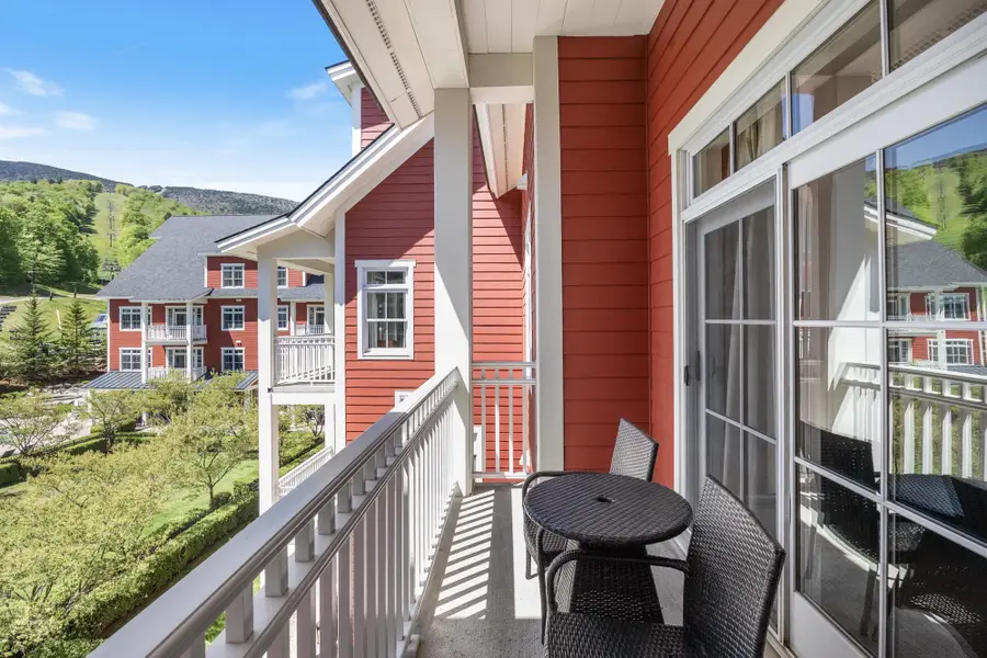 102 Forest Drive #309 / I Clay Brook at Sugarbush, Warren, VT 05674 - #2