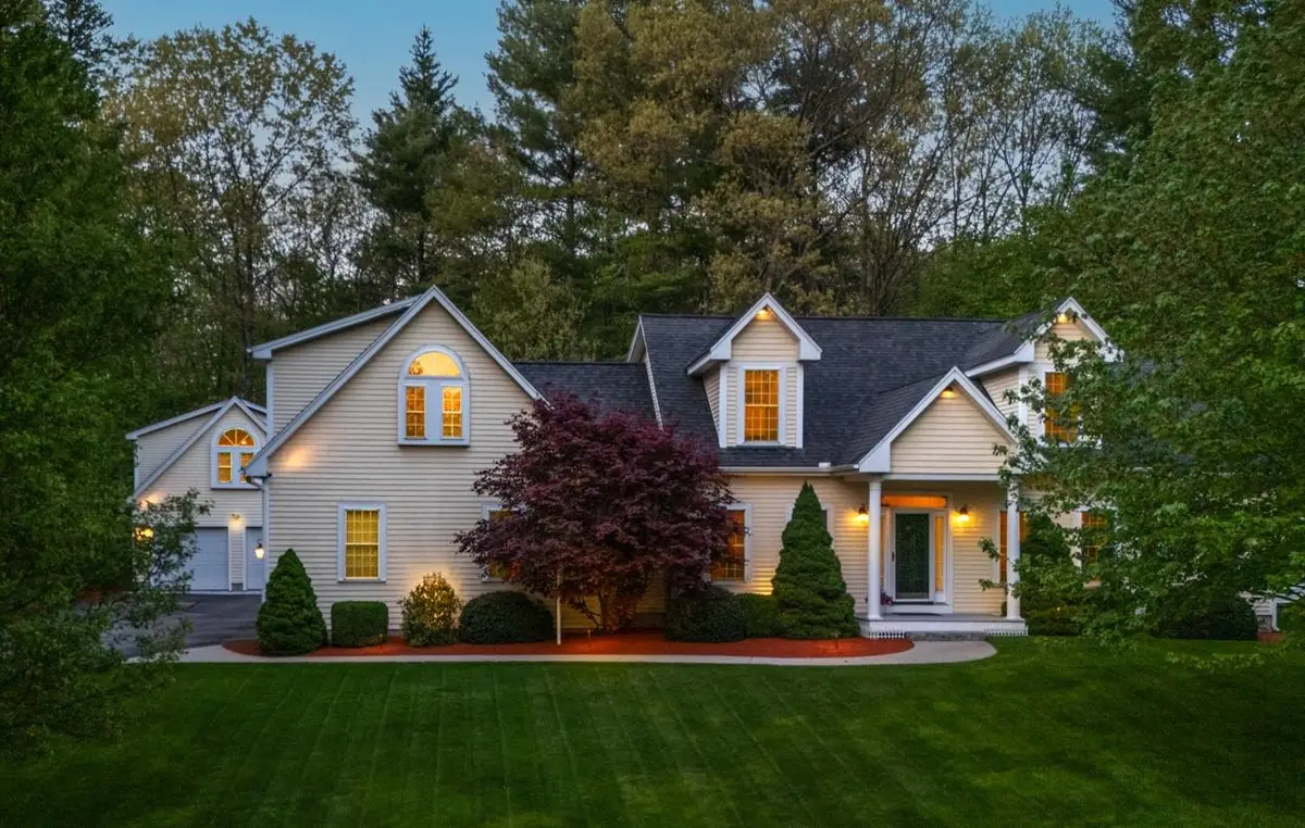 5 Glastombury Drive, Sandown, NH 03873 - #1