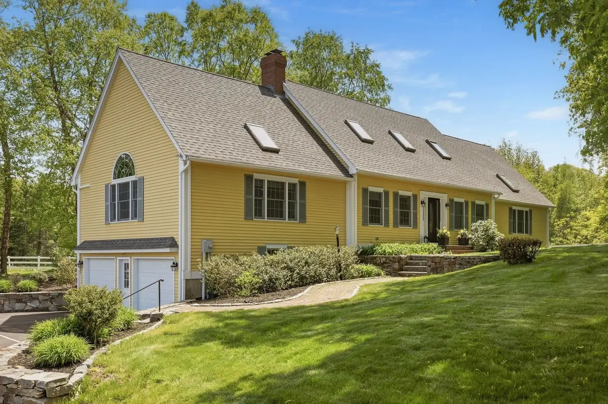 21 Willowbrook Avenue, Greenland, NH 03840 - #1