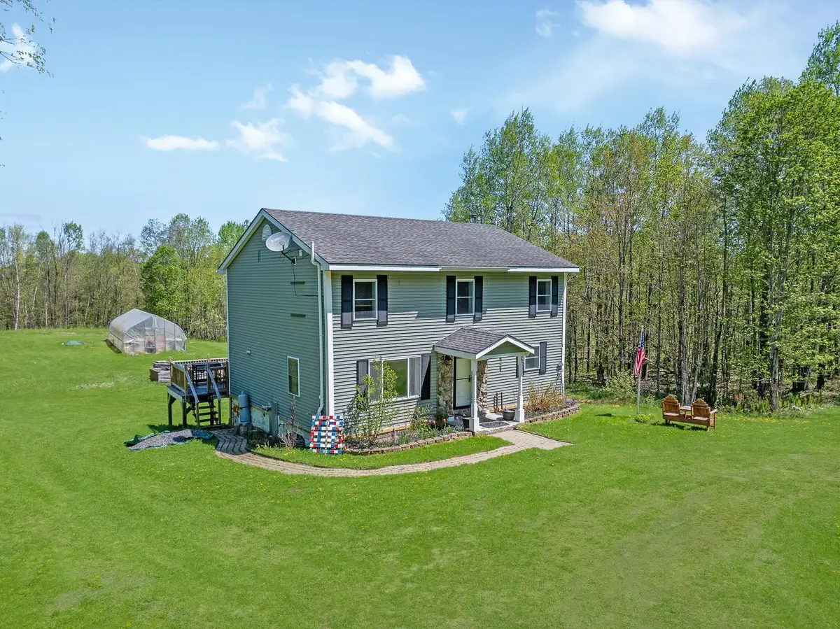 252 Moose Mountain Drive, Stewartstown, NH 03576 - #1