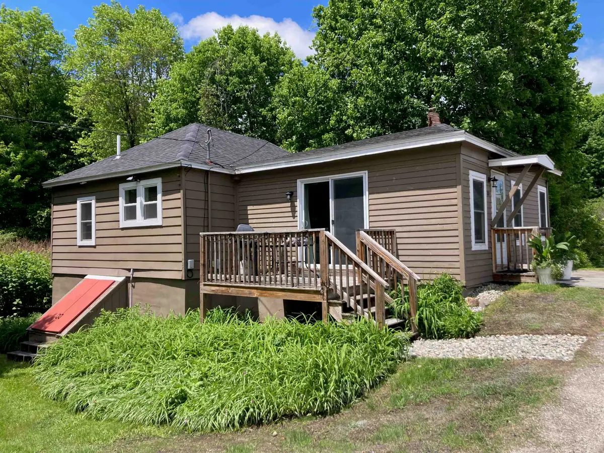 20 Daniel Webster Highway, Plymouth, NH 03264 - #1