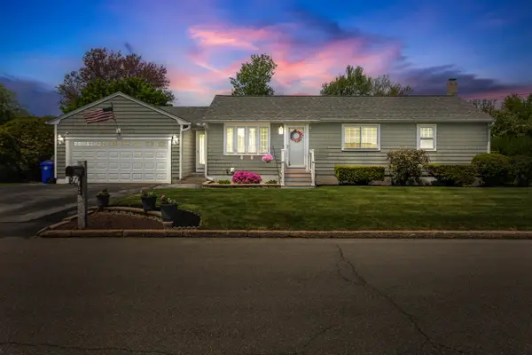 117 Brady Circle, Manchester, NH 03109