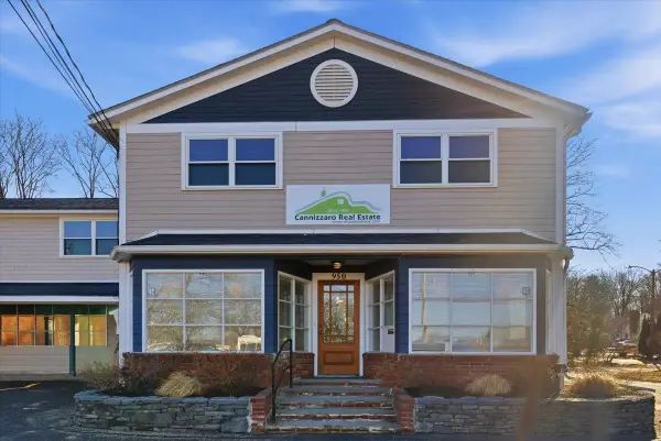 938-950 Shelburne Road, South Burlington, VT 05403