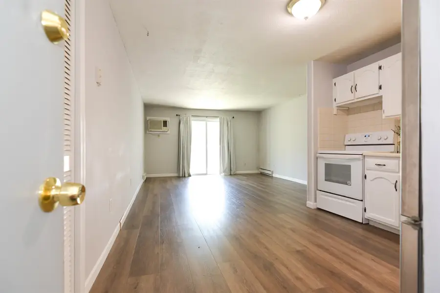 189 N. Capitol Hill Drive, Londonderry, NH 03053 - #3