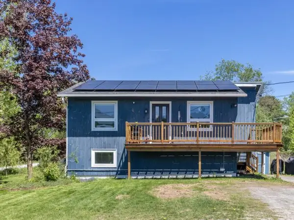 913 Kneeland Flats Road, Waterbury, VT 05676