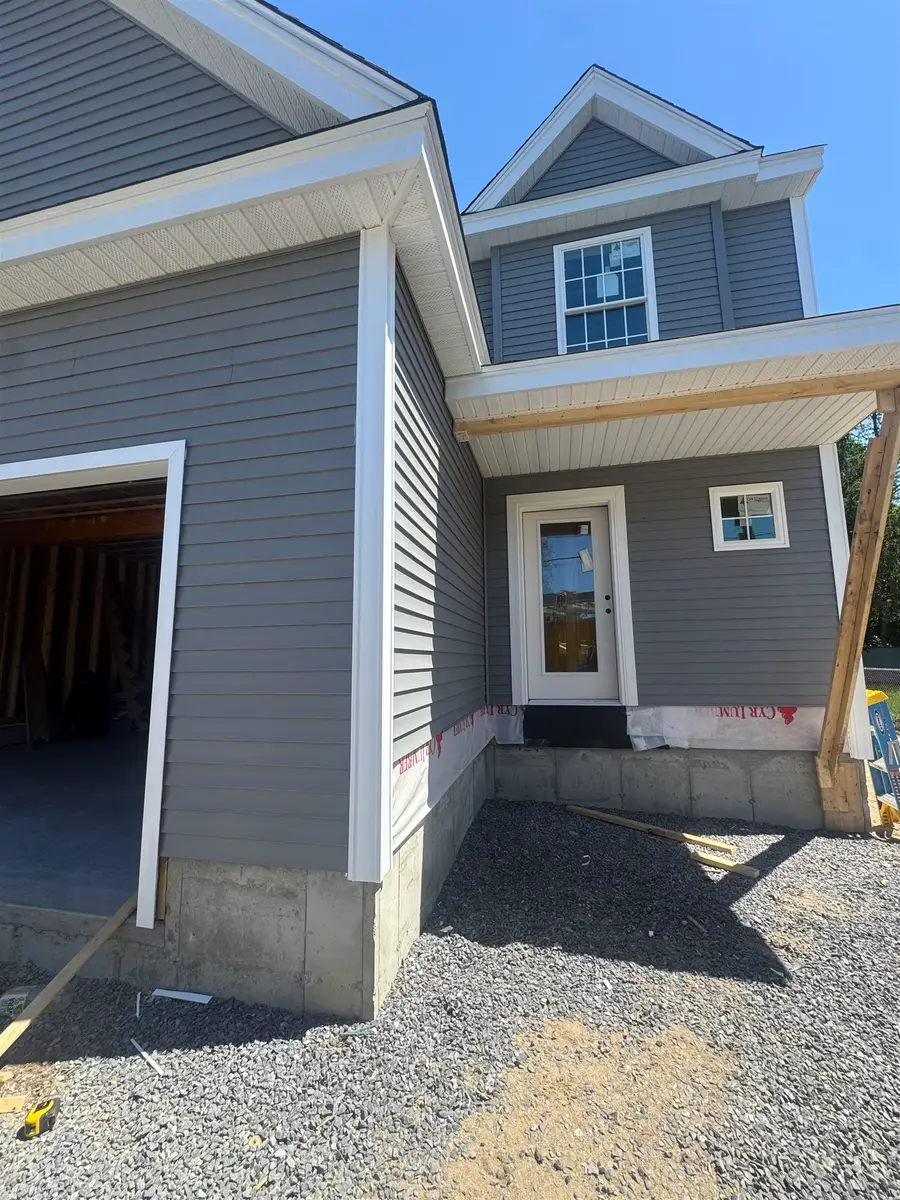 74 linwoood Street, Nashua, NH 03060 - #2