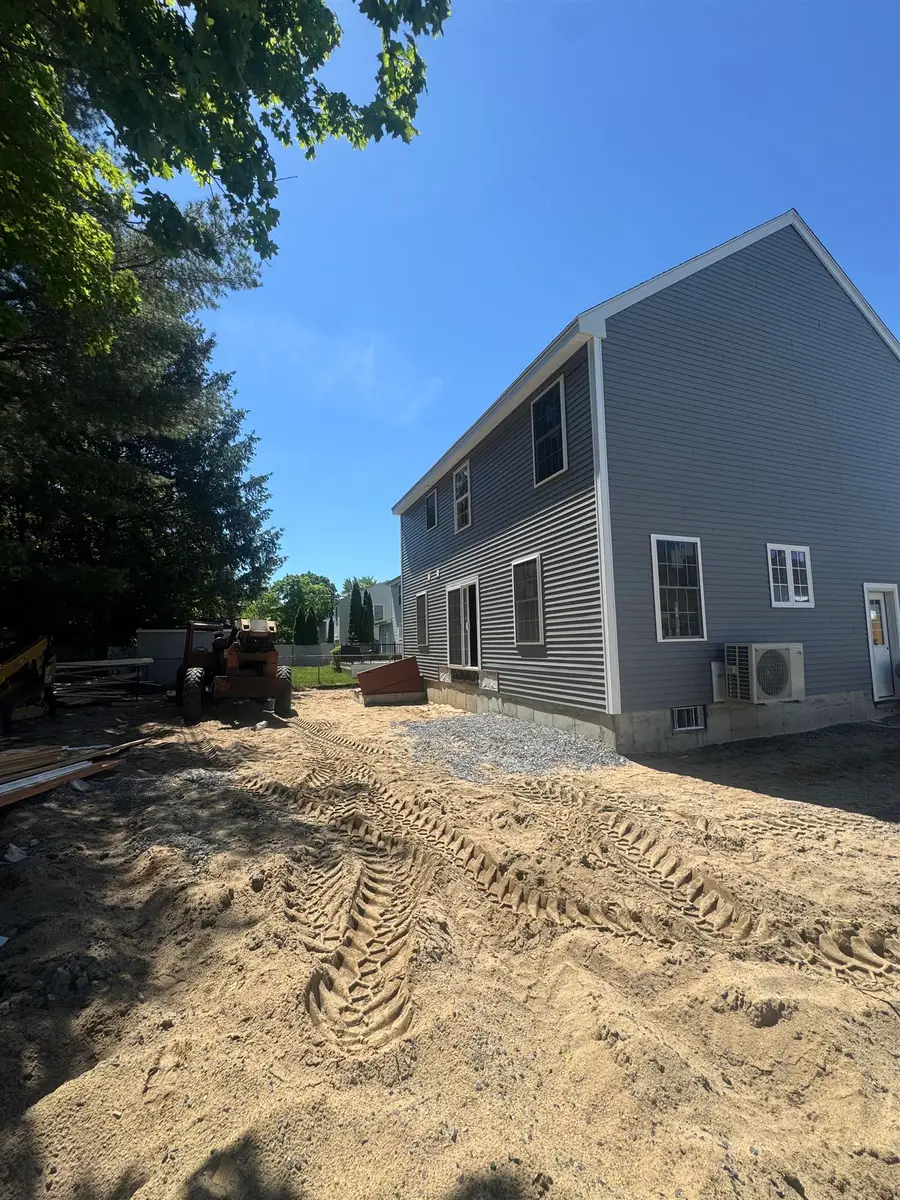 74 linwoood Street, Nashua, NH 03060 - #3