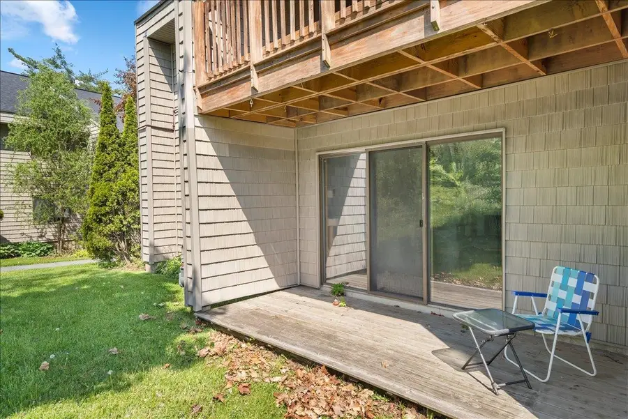 11 Hawthorne Circle, South Burlington, VT 05403 - #3