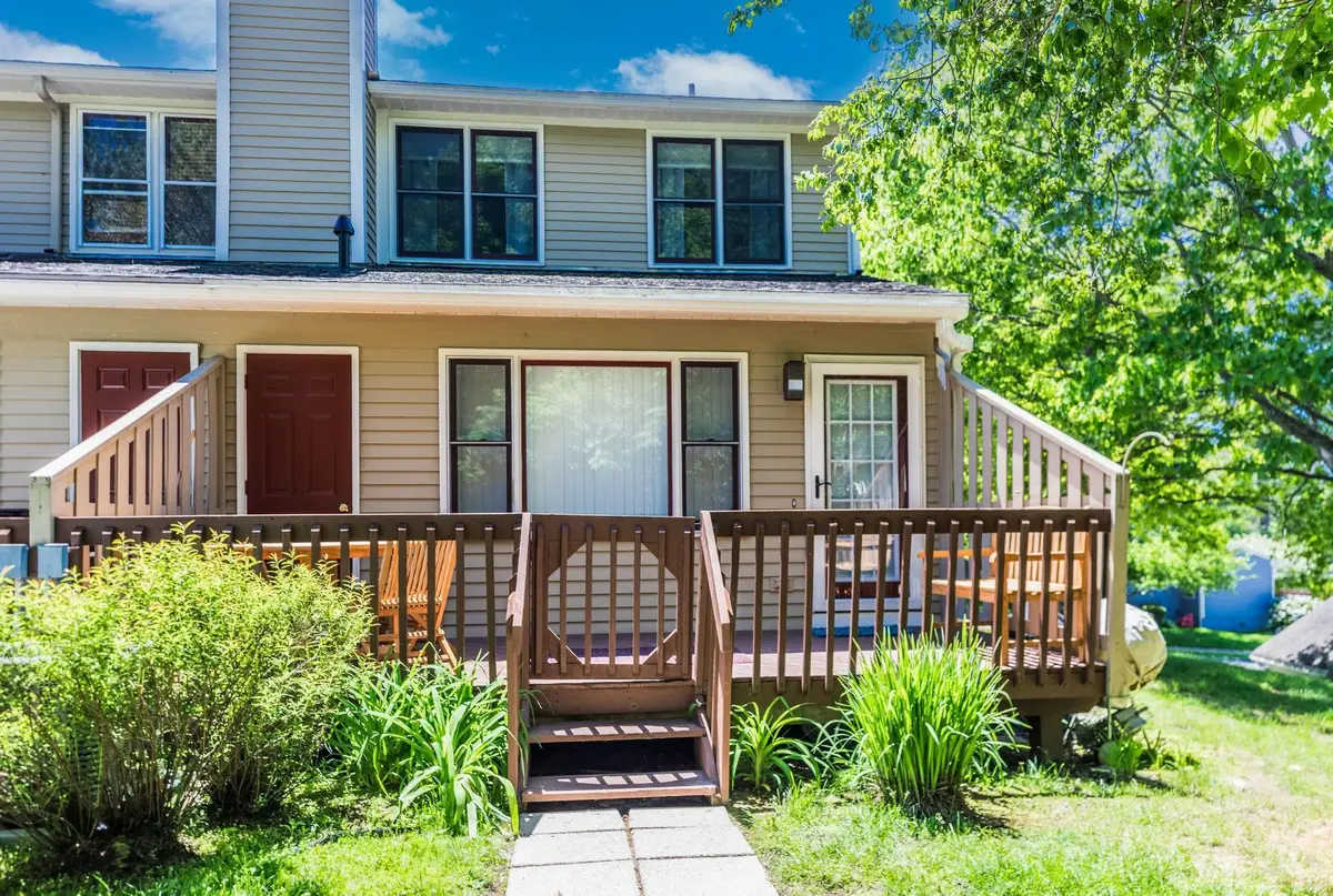 24 Staysail Way, Portsmouth, NH 03801 - #1