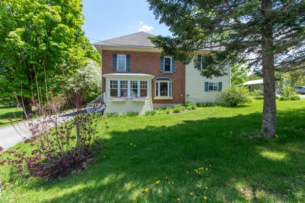67 Highland Avenue, Derby, VT 05830