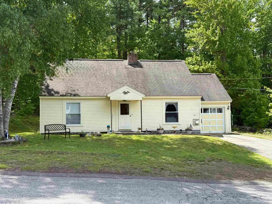 43 Clark Avenue, Laconia, NH 03246 - #3