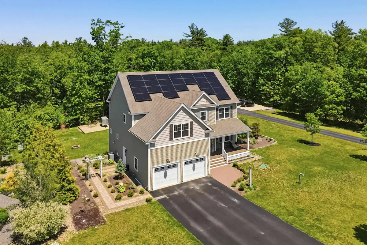 29 Aspen Drive, Pelham, NH 03076 - #1