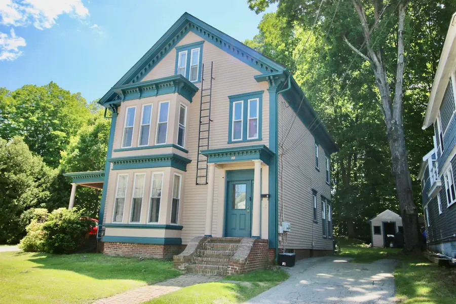 22 Maple Street, Somersworth, NH 03878 - #2