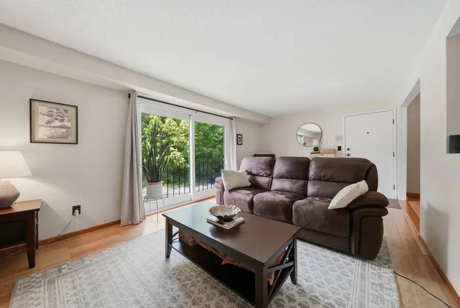 2 Brookside Drive #11, Exeter, NH 03833 - #3