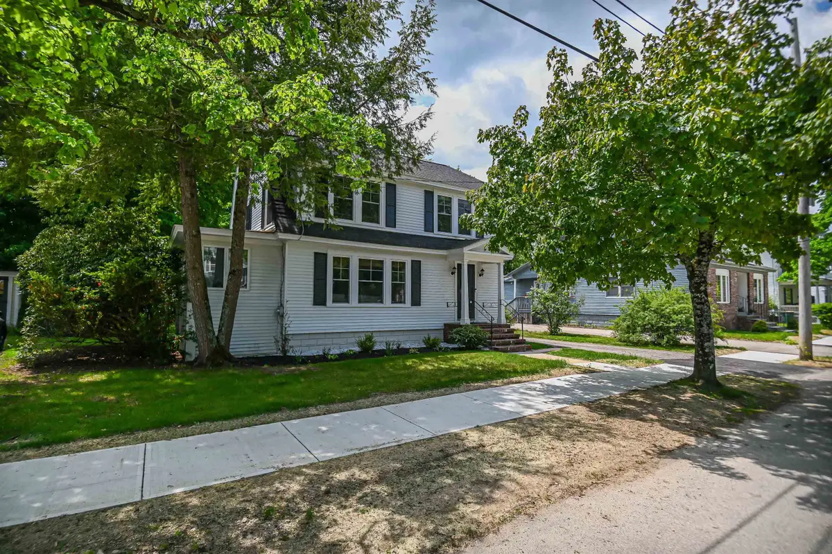 30 Broad Street, Rochester, NH 03867 - #1