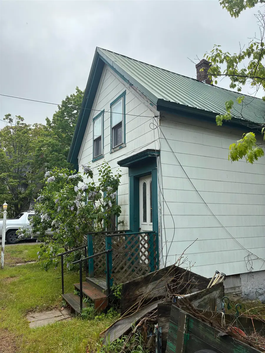 40 Spring Street, Farmington, NH 03835 - #2