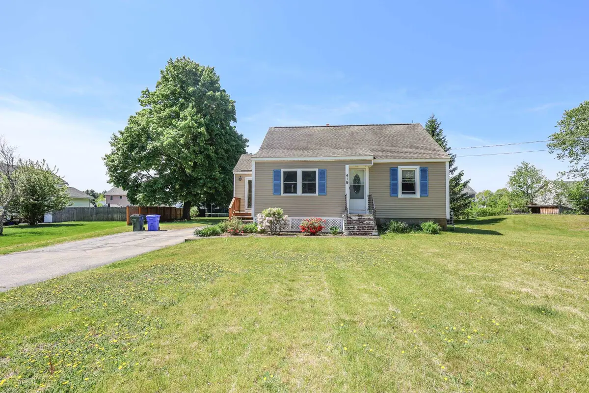 419 Cohas Avenue, Manchester, NH 03109 - #1