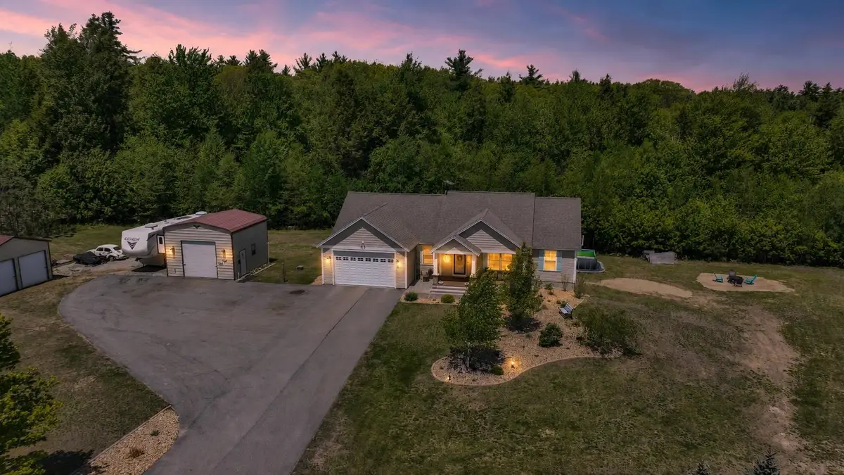 9 Old Beaver Road, New Ipswich, NH 03071 - #1