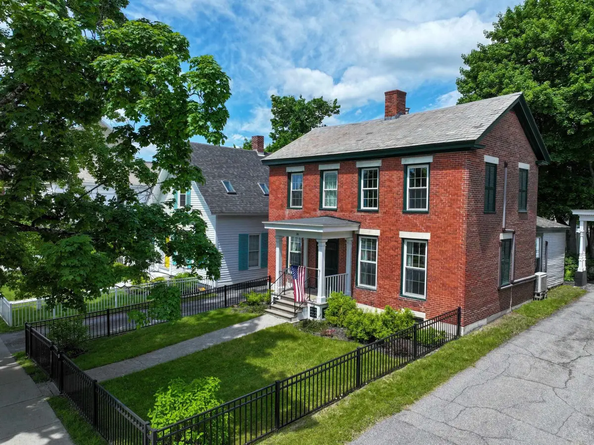 26 Park Street, Brandon, VT 05733 - #1
