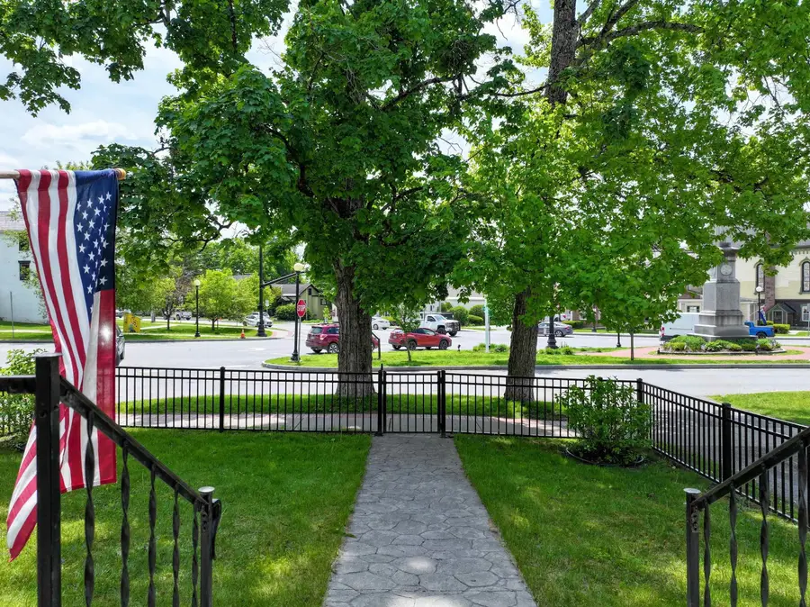 26 Park Street, Brandon, VT 05733 - #2