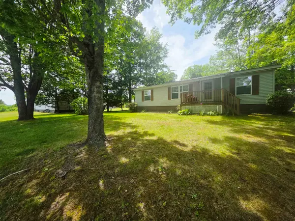 4 Megan Place, Claremont, NH 03743
