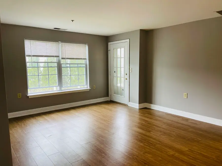 40 Eastern Avenue #201, Manchester, NH 03104 - #2
