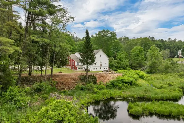 396 Governor Wentworth Highway, Tuftonboro, NH 03816
