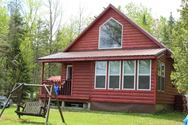 49 Pond Outlet Road, Millsfield, NH 03576